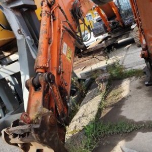 foto 26t koparka bez lyzki Hitachi ZX250