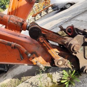 foto 26t koparka bez lyzki Hitachi ZX250