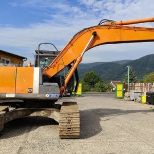 foto 26t koparka bez lyzki Hitachi ZX250