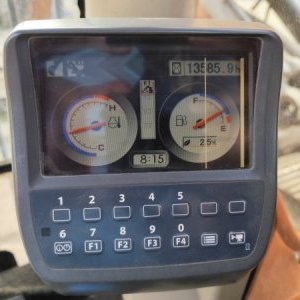 foto 26t koparka bez lyzki Hitachi ZX250