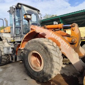 foto 18.3t ladowarka 3m3 hardox Hitachi ZW220