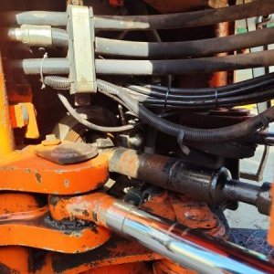 foto 18.3t ladowarka 3m3 hardox Hitachi ZW220