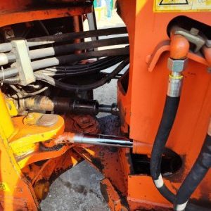 foto 18.3t ladowarka 3m3 hardox Hitachi ZW220