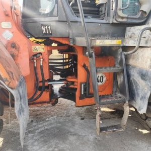 foto 18.3t ladowarka 3m3 hardox Hitachi ZW220