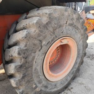 foto 18.3t ladowarka 3m3 hardox Hitachi ZW220