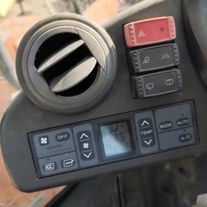 foto 18.3t ladowarka 3m3 hardox Hitachi ZW220