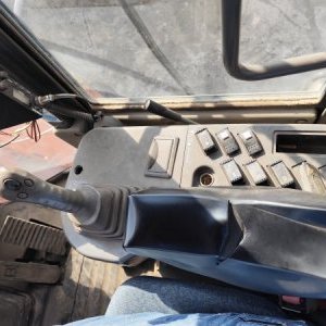 foto 18.3t ladowarka 3m3 hardox Hitachi ZW220