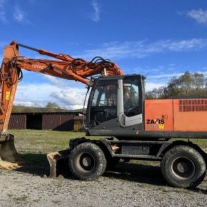 foto 22t Hitachi ZX 210W-3 koparka kolowa